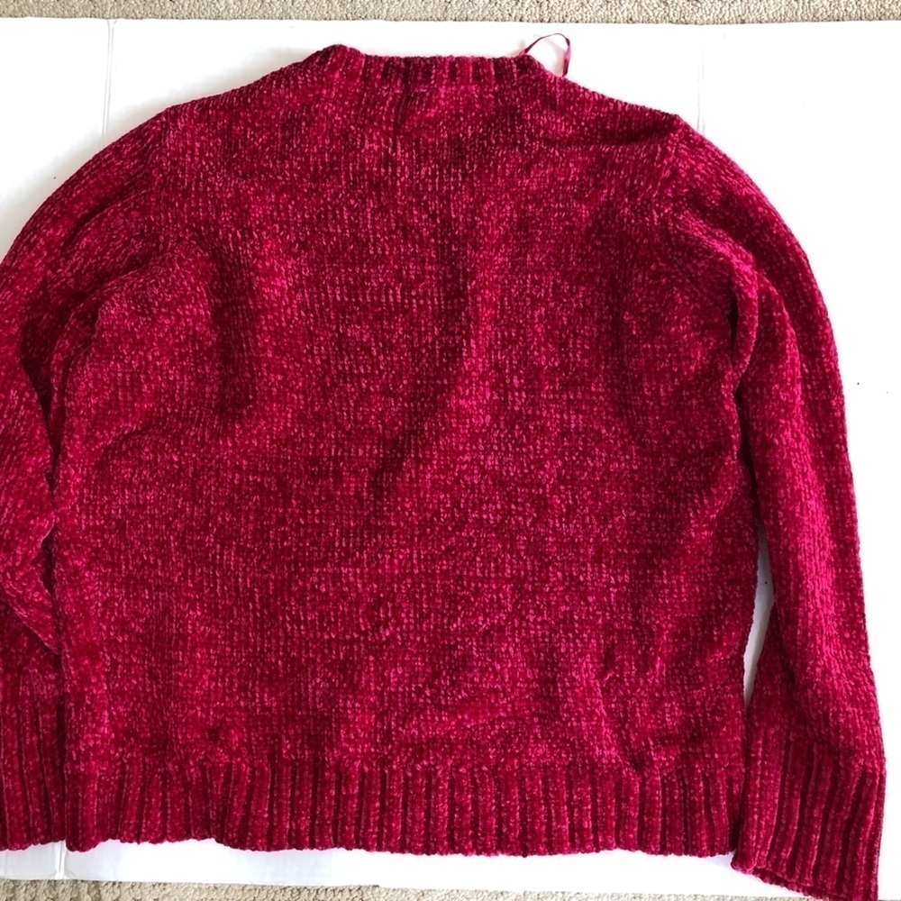 Super Soft Chenille Pullover - Picture 8 of 10